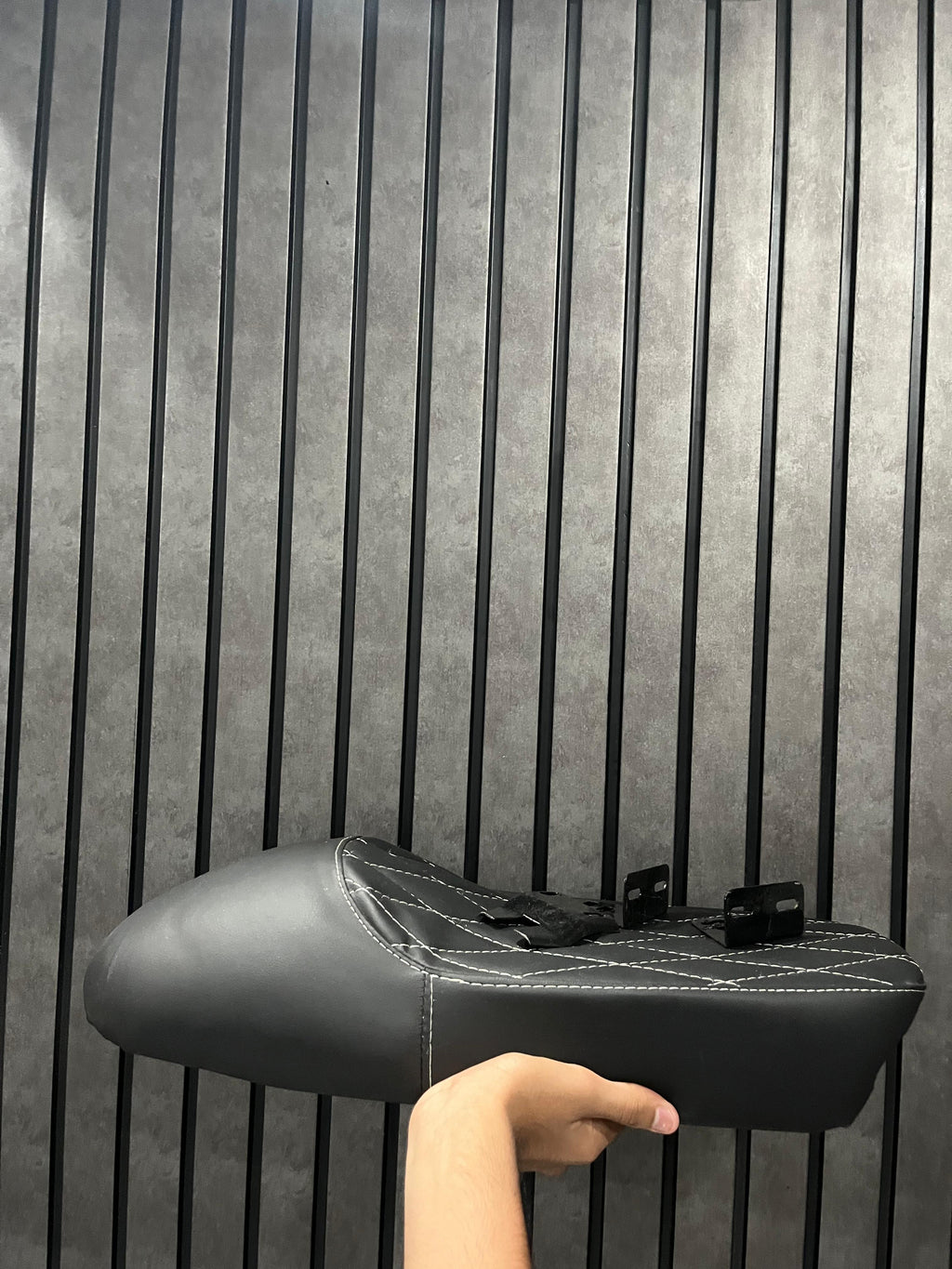CAFE RACER SEAT UNIVERSAL FOR ALL BIKES